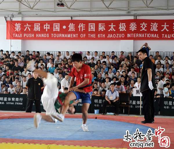 【视频】焦作大赛温县有刚武校张艺超获52KG级冠军