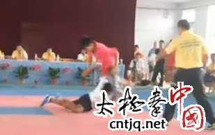【视频】张梦杰梓童山夺得52公斤级冠军