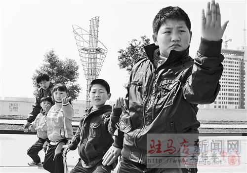 泌阳县武术运动员将赴香港参加第八届国际武术节
