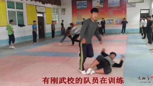 太极山庄战火将燃  有刚武校积极备战